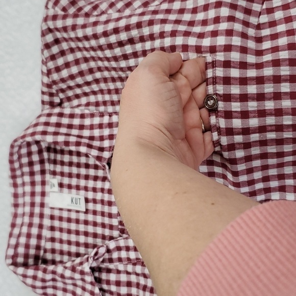Kut From The Kloth Feena Button Down Textured Gingham Top Red White - Picture 10 of 17